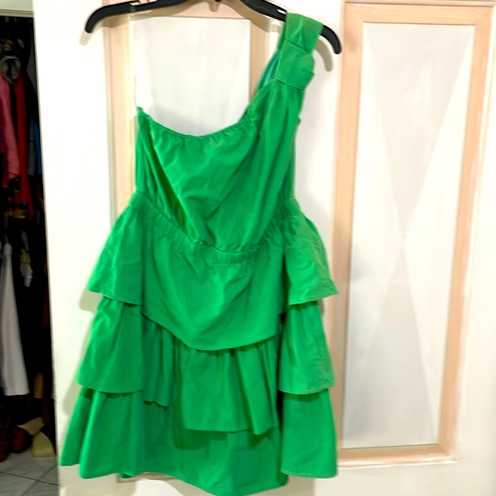She She boutique size large green, one shoulder dress NWT